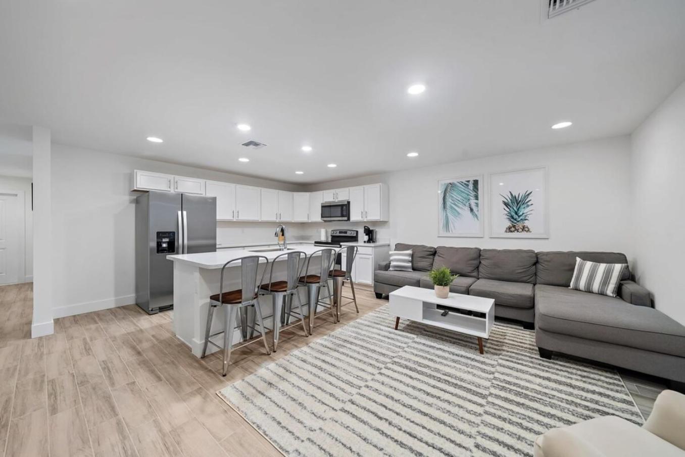 New! Few Minutes To Downtown, 10 To The Beach! West Palm Beach Exteriör bild